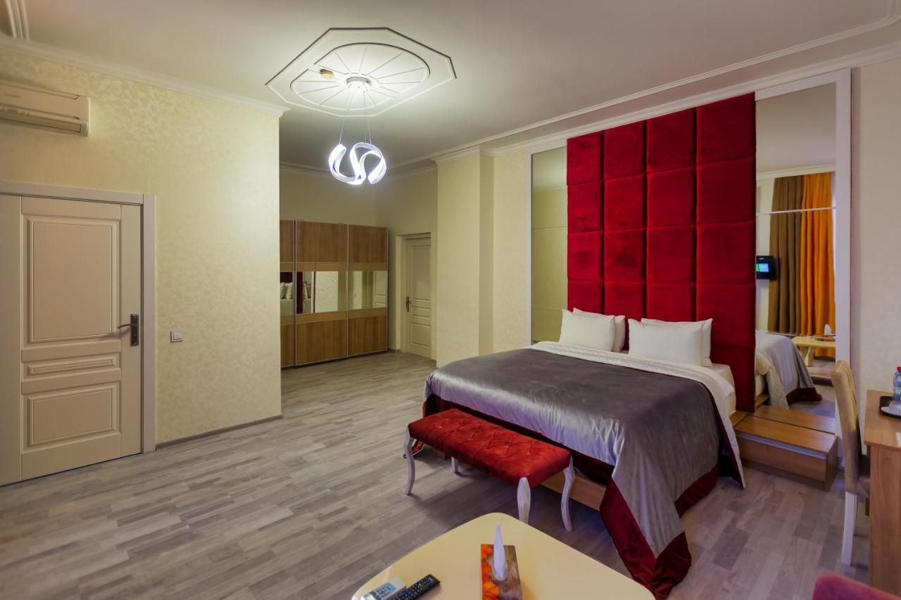 Baku Palace Boutique Hotel Exterior photo